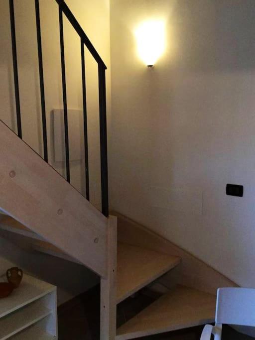 Casa Torre Con Terrazza Panoramica Villa Futani Kültér fotó