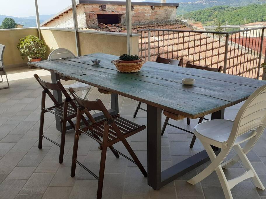 Casa Torre Con Terrazza Panoramica Villa Futani Kültér fotó